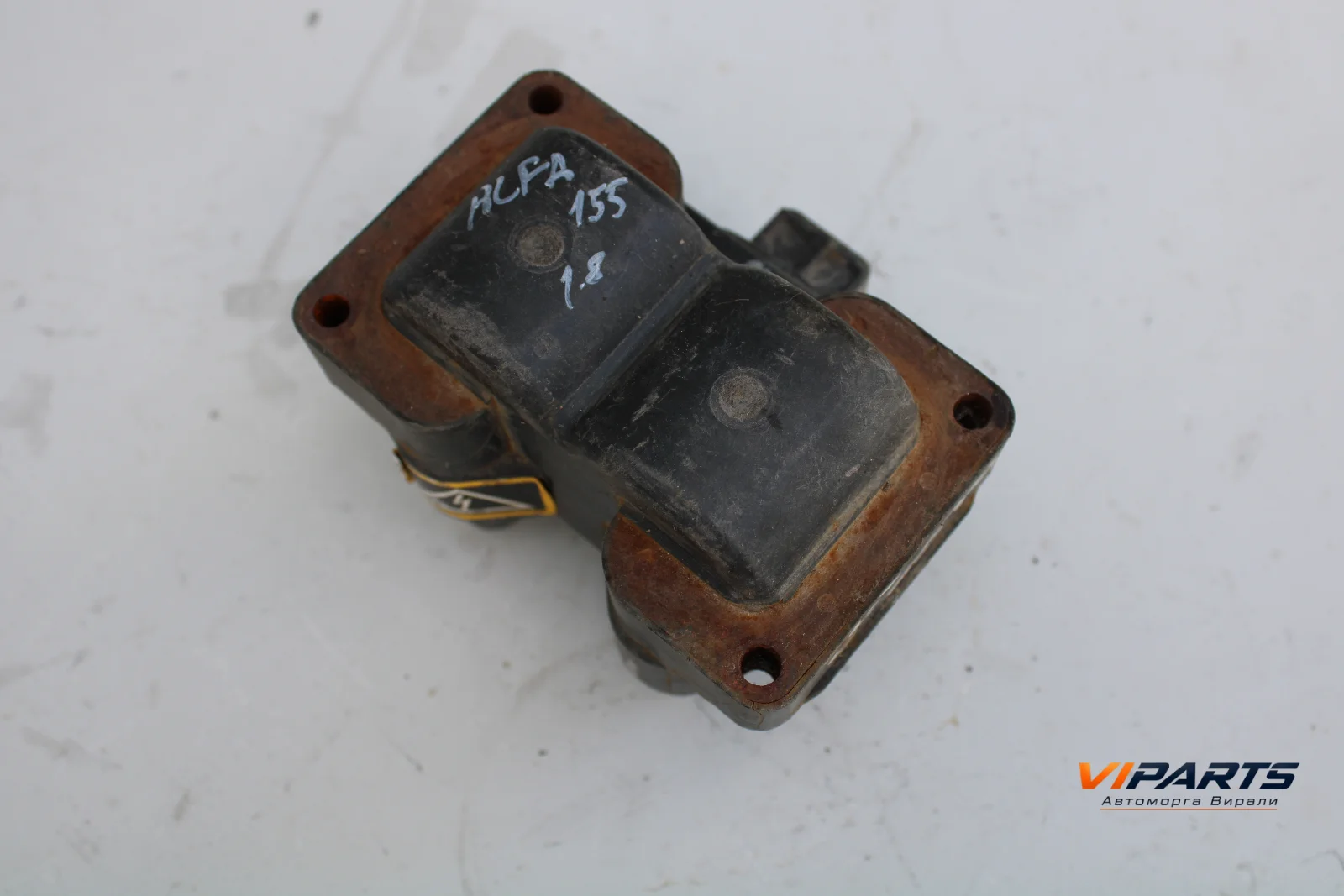 Бобина Alfa Romeo 155 167 1.8 OEM 0221503407