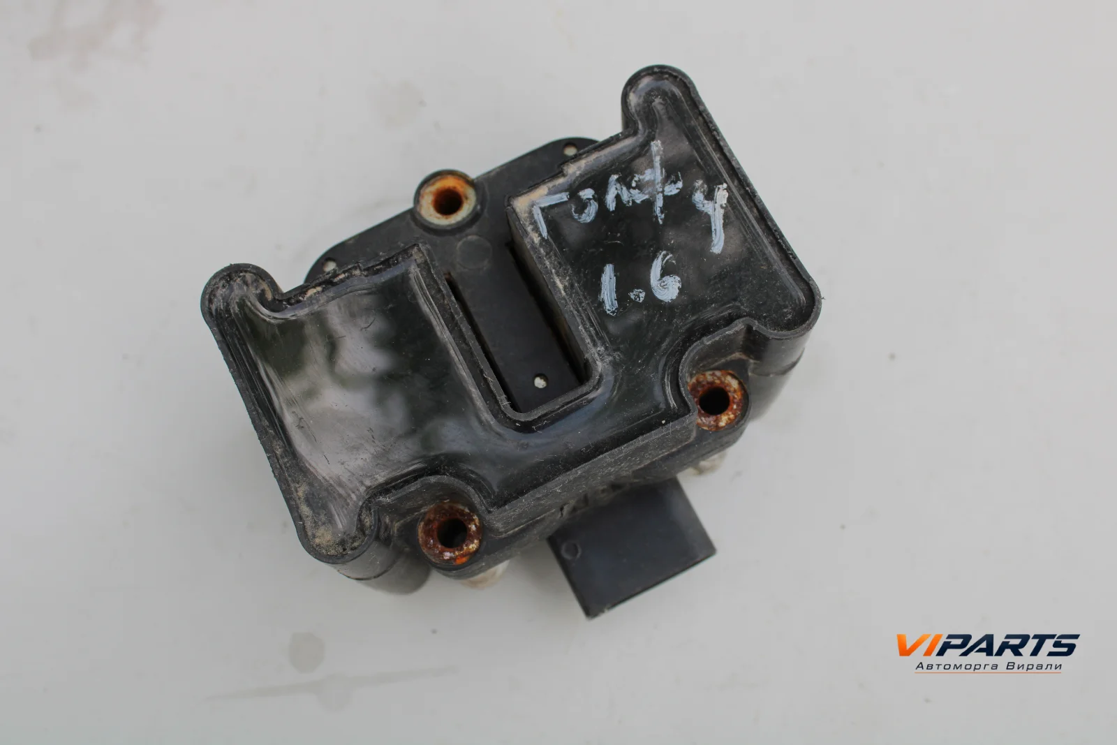 Бобина Volkswagen Golf IV 1.6 OEM 0986221048