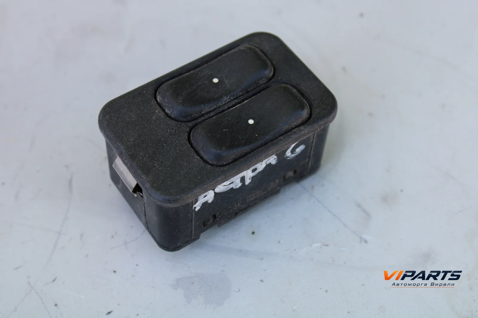Бутони ел. стъкла Opel Astra G OEM 13363201