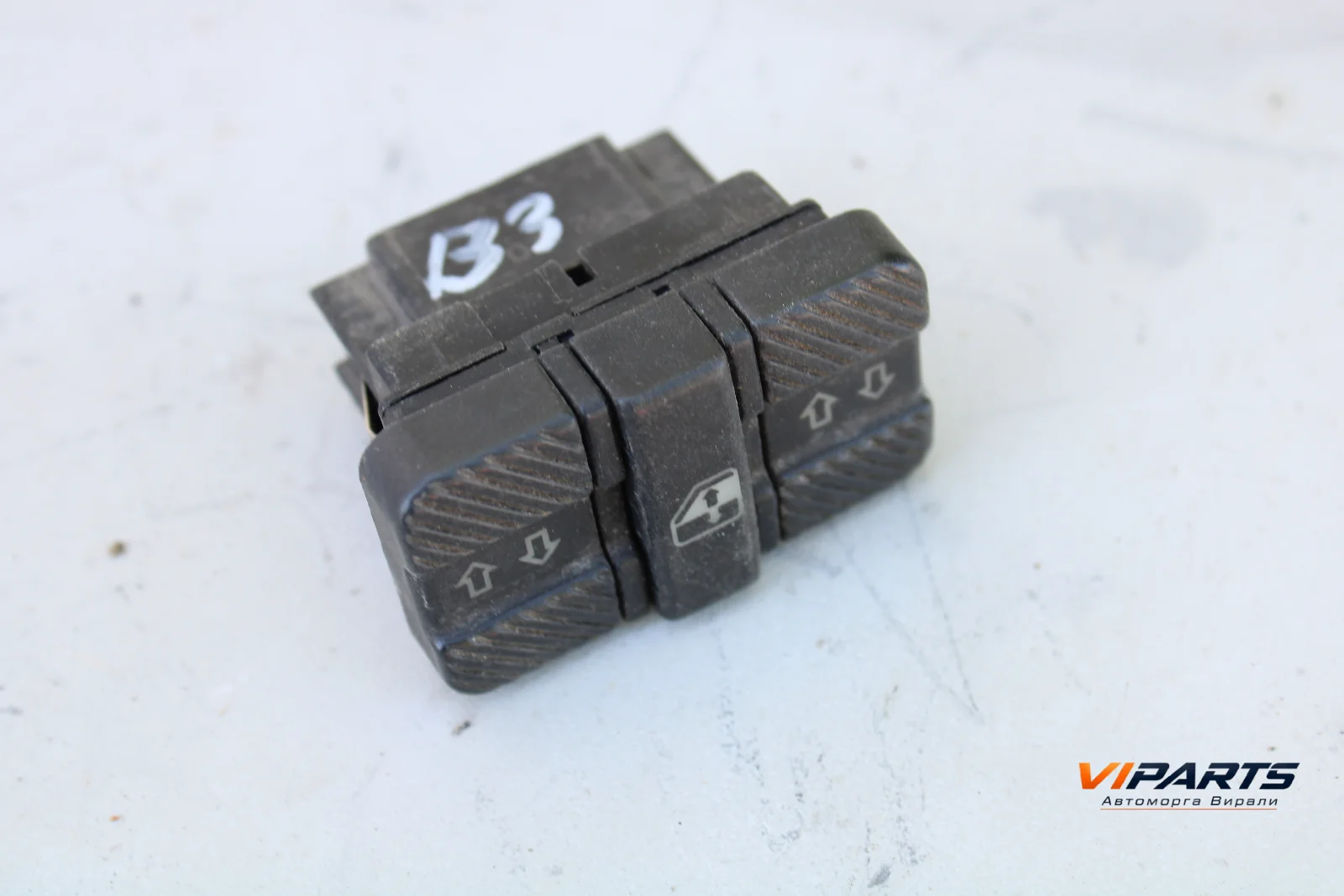 Бутони ел. стъкла Volkswagen Passat B3