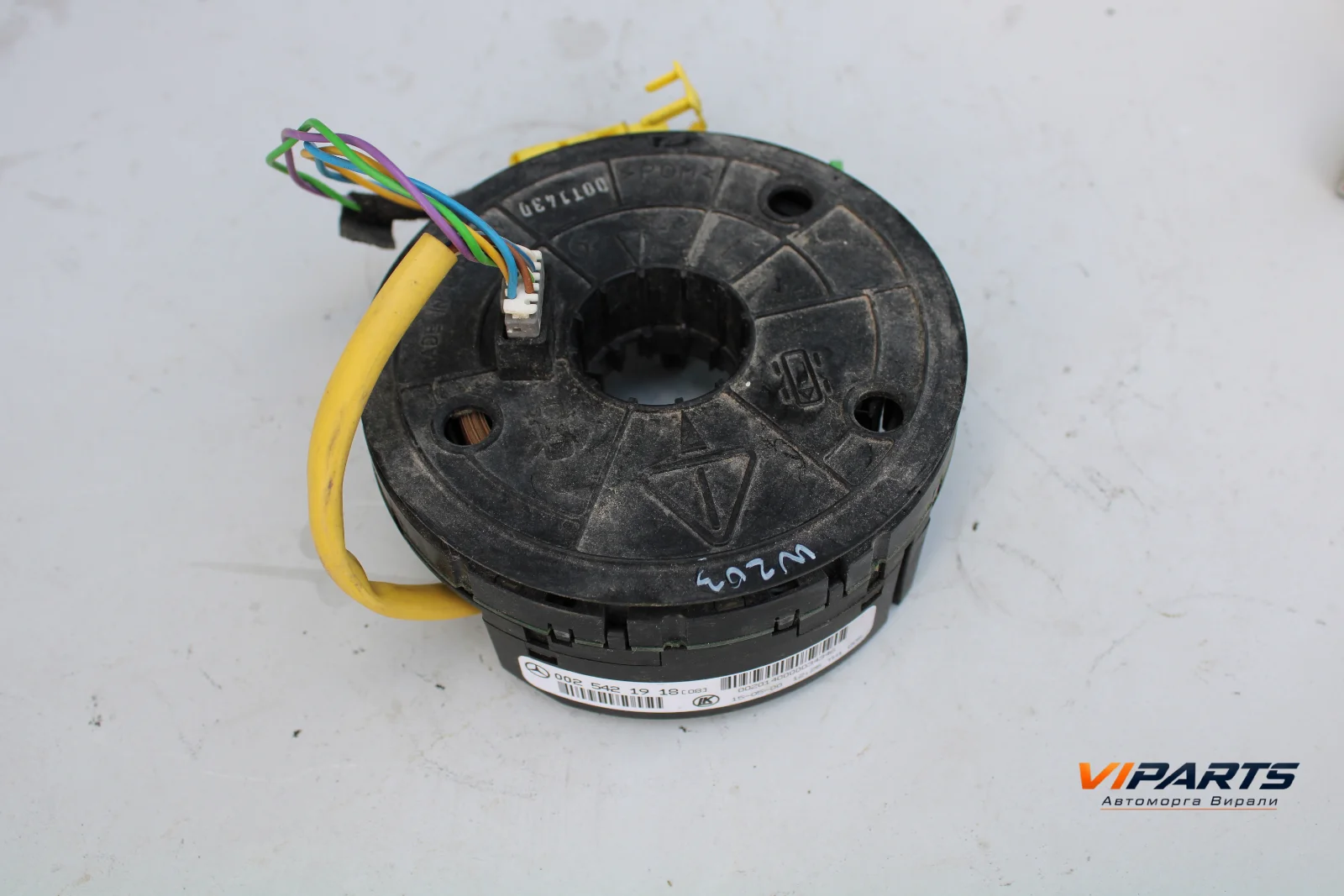 Лентов кабел Mercedes-Benz C-Class W203 OEM 2034600149