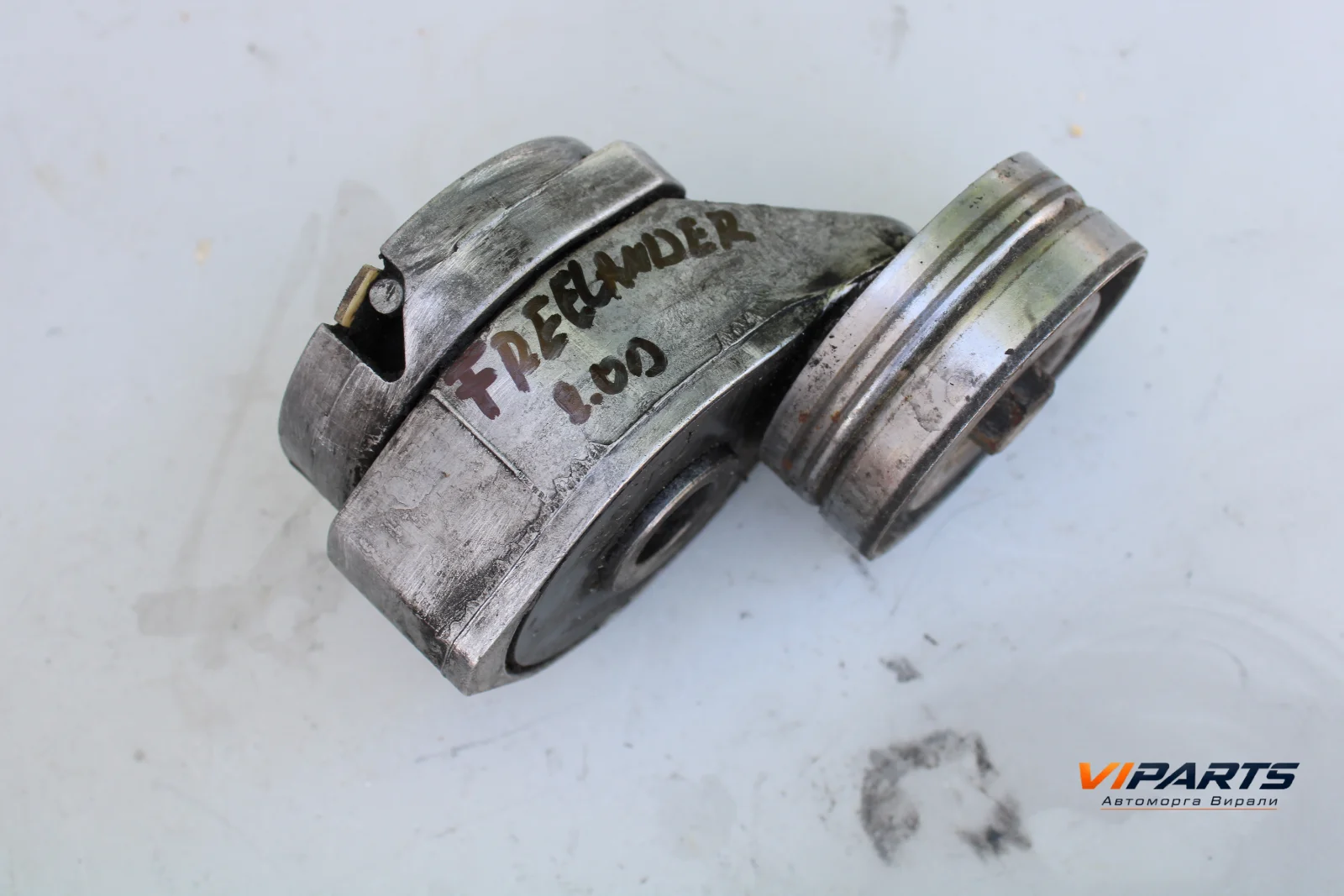 Обтегач пистов ремък Land Rover Freelander I 2.0Di, 98к.с OEM 950752